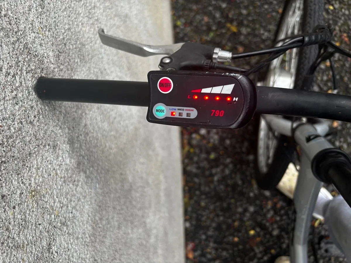 Battery Bike - Image 3