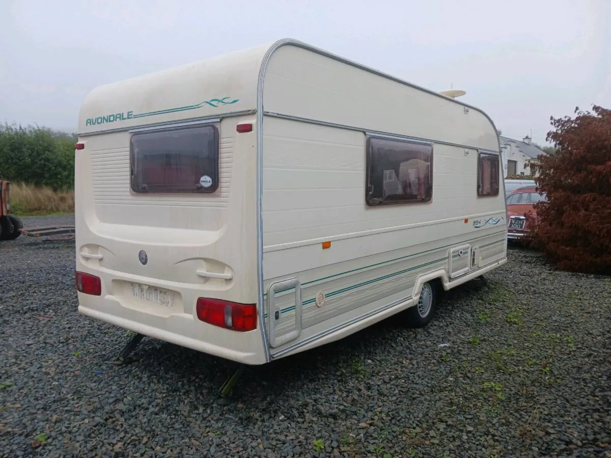 Avondale dart caravan 4/5 berth - Image 3