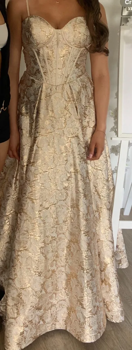 Debs Dress - Image 3