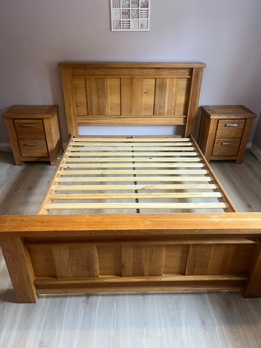Bedroom Furniture Set - Image 2