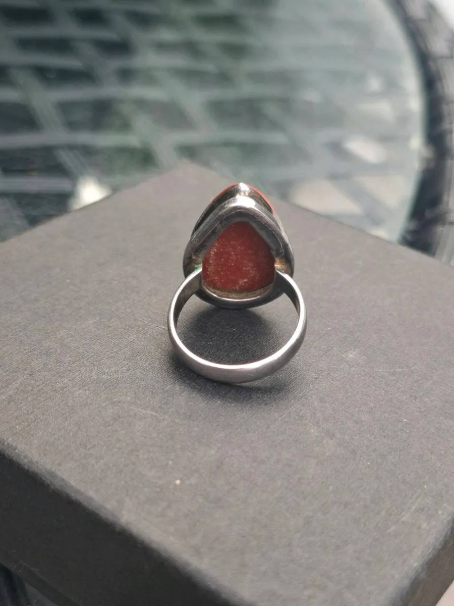 Vintage Ladies Teardrop Ring Sterling Silver - Image 4