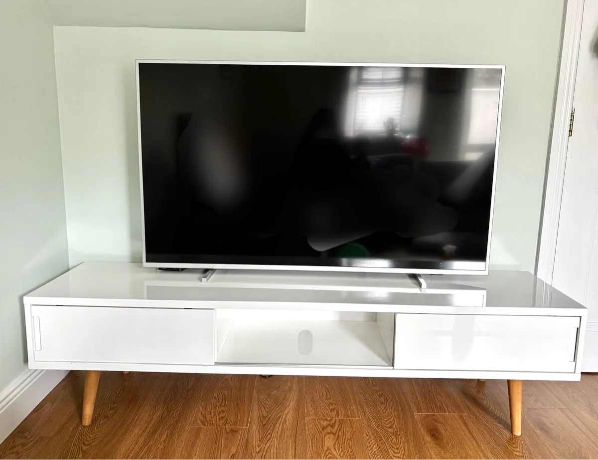 White TV Unit 180cm - Image 1