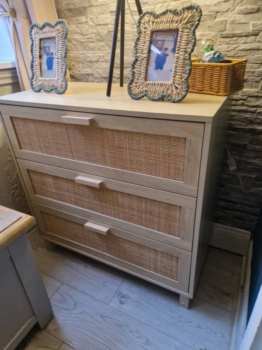 Sideboard - Image 2