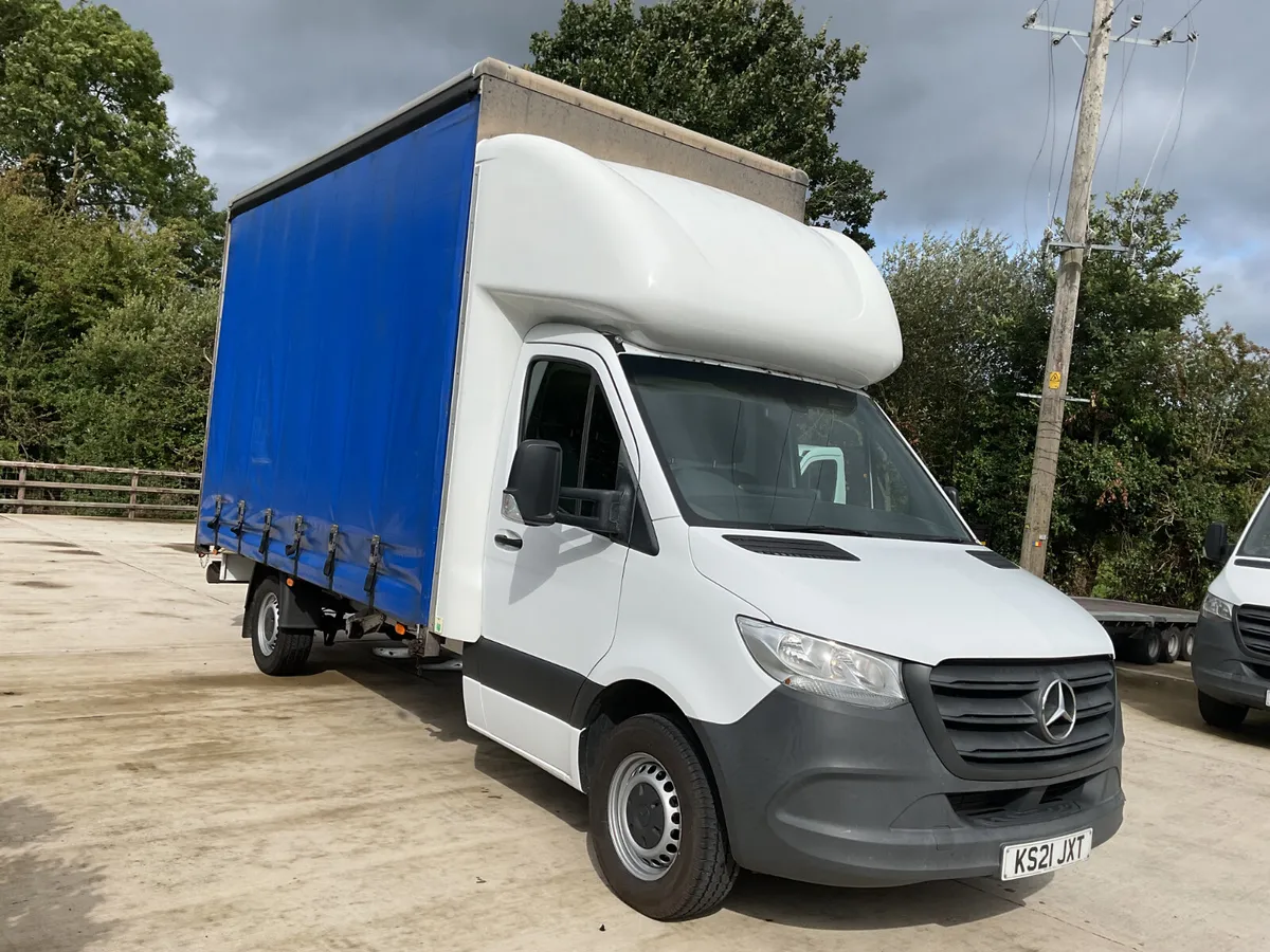 2021 Mercedes Sprinter Curtainsider - Image 2