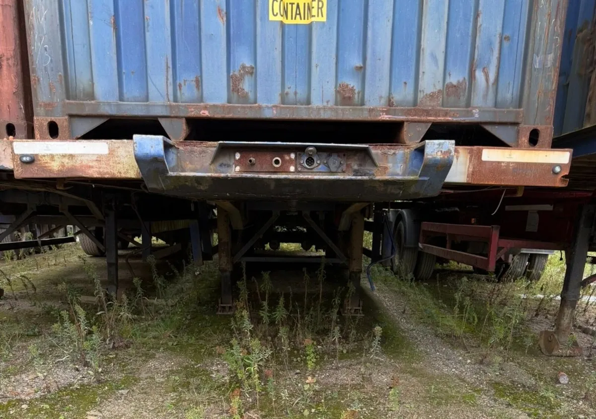 3 x 40ft flat Trailers - Image 3