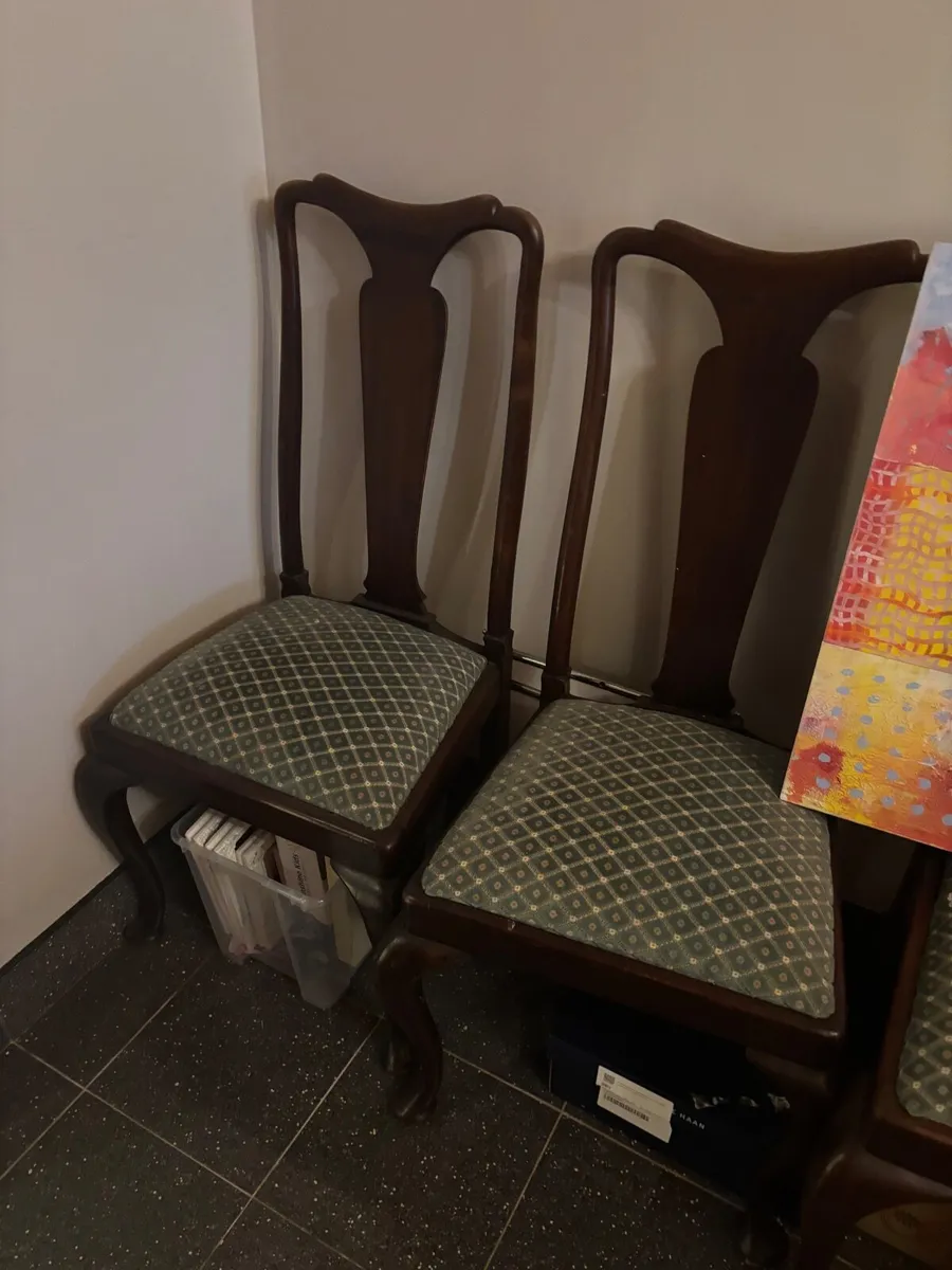 Dining room chairs - Image 2