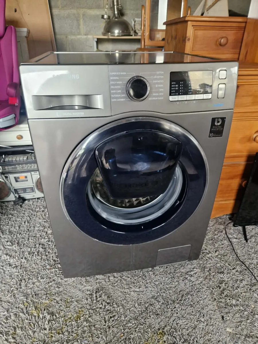 Samsung reload washing machine 8kg - Image 1