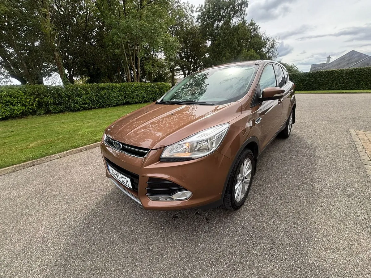 Ford Kuga 2015 Low milage - Image 1