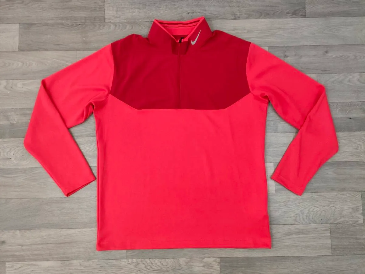 Nike Golf Half Zip Jumper Mens Large - Image 1