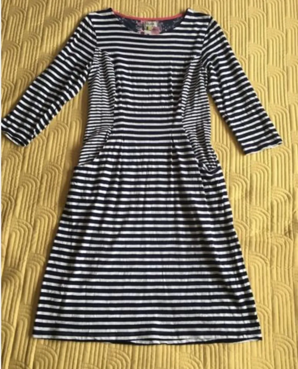 Heyton Stripe dress Size 12 - Image 1