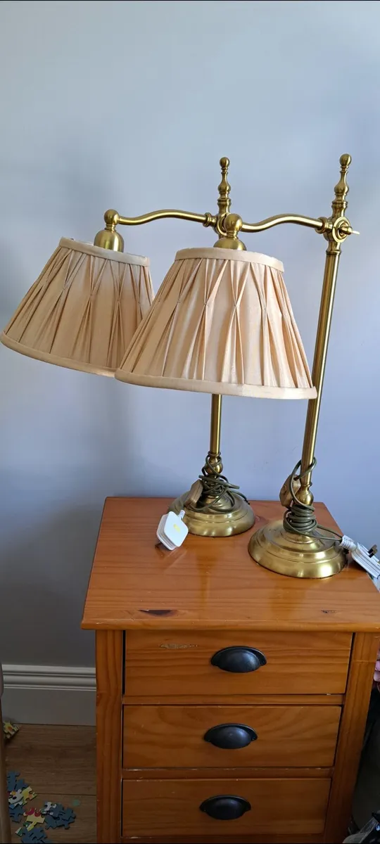 Lamps x 2 - Image 1