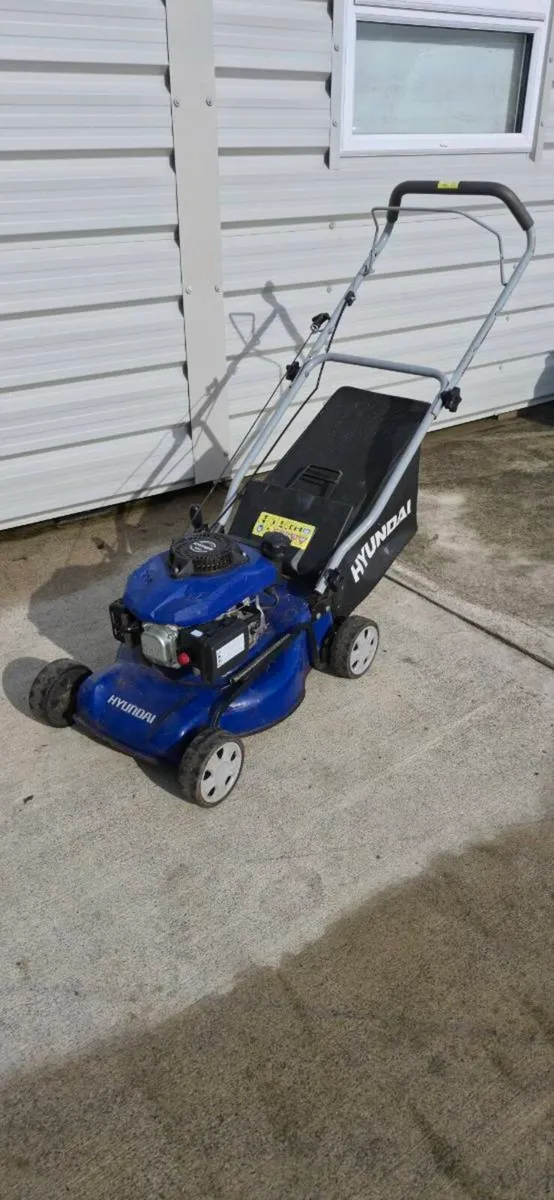 Lawnmower - Image 2