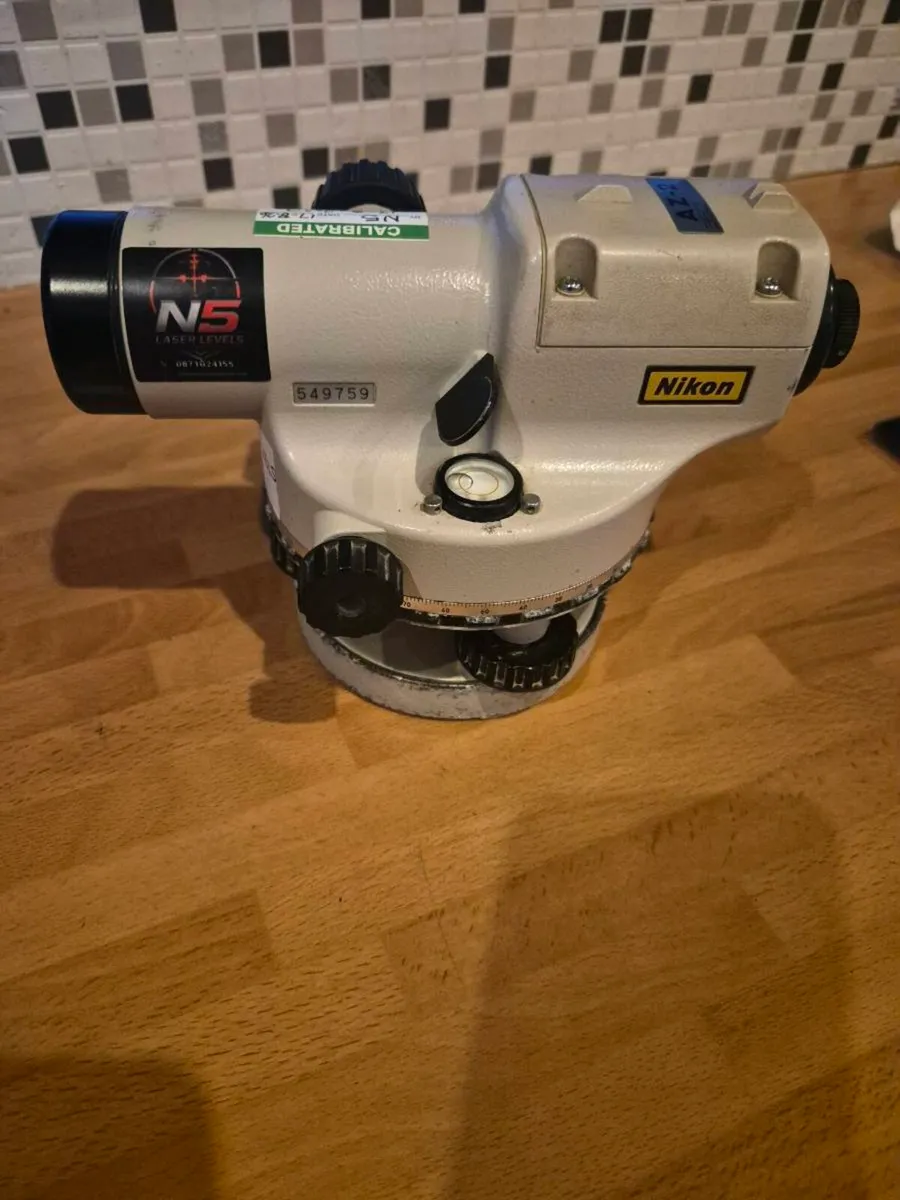 Nikon Automatic level - Image 1
