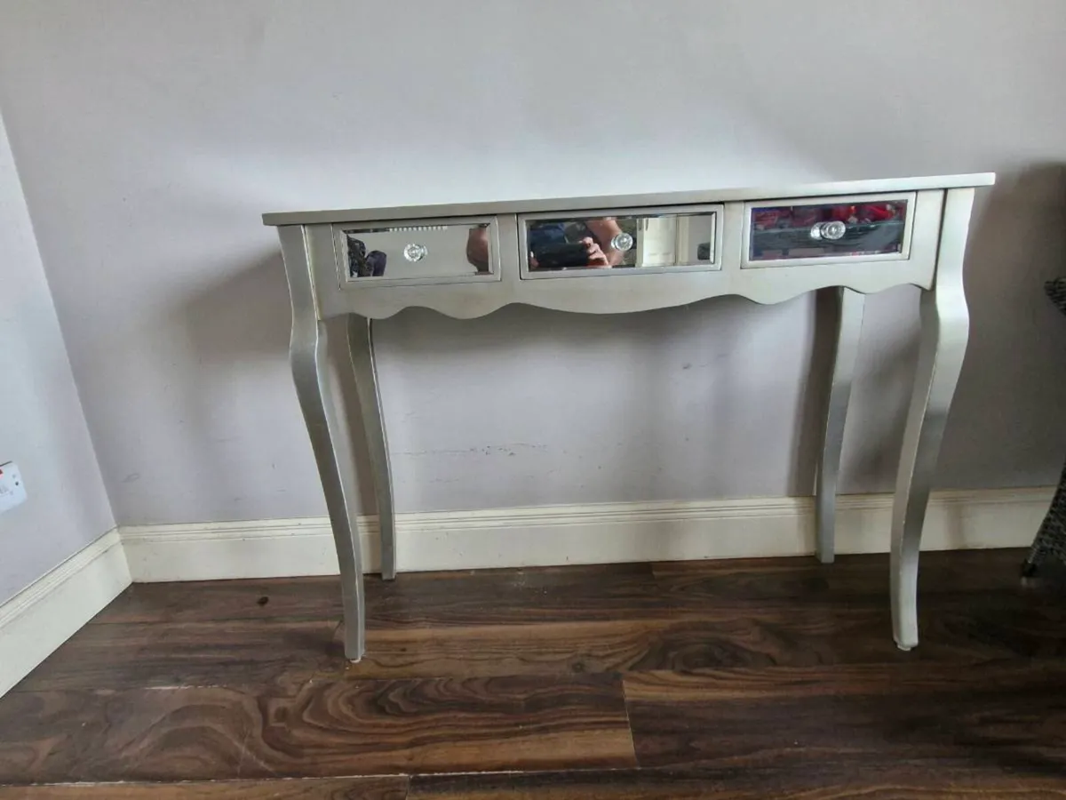 Hall table - Image 3