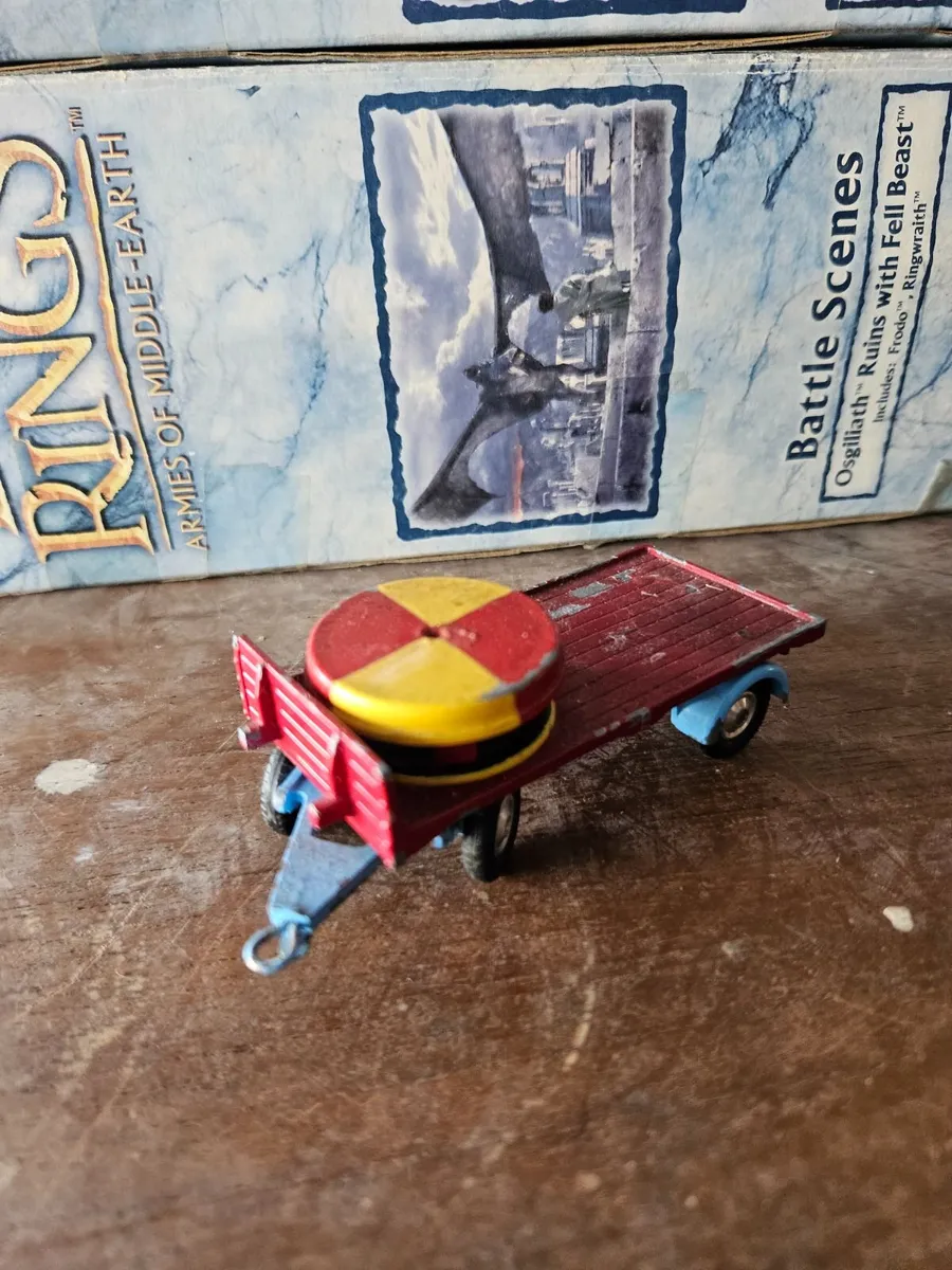 Corgi Circus Code3 Trailer - Image 2