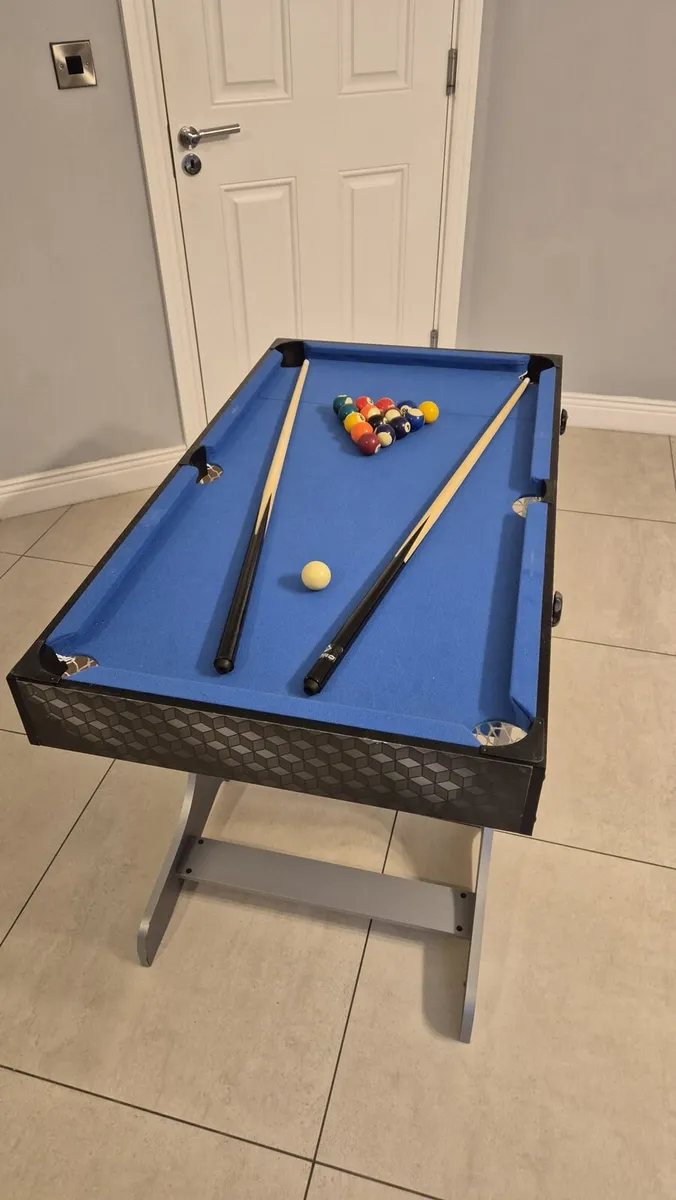 Football table - Image 4