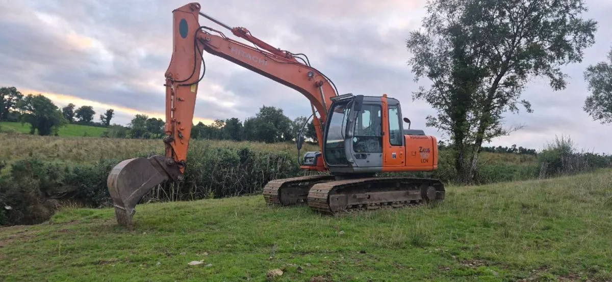 Hitachi Zaxis 130 - Image 1