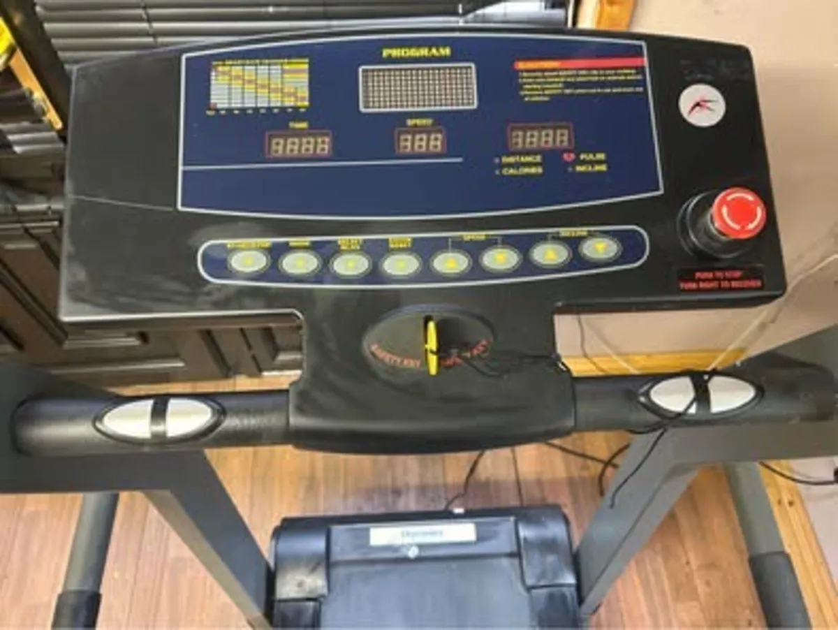 Discovery treadmill - Image 1