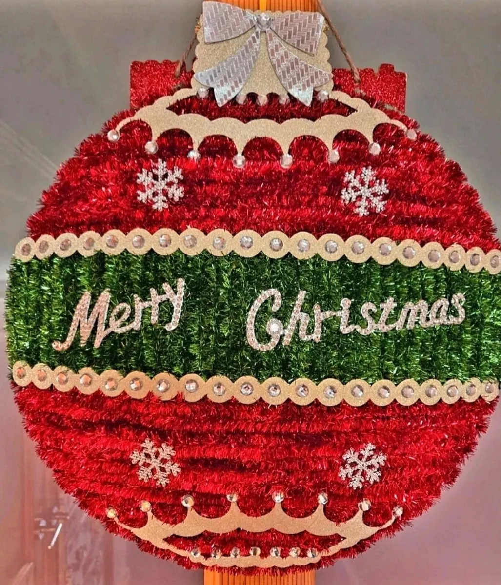 5 tinsel door decorations - Image 3