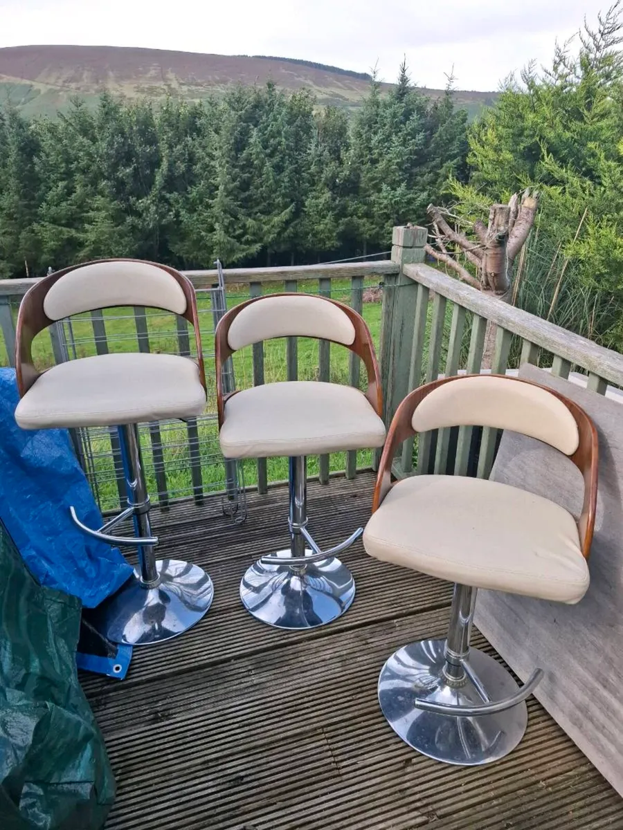Set of 3 Adjustable Bar Stools  (DELIVERY) - Image 2
