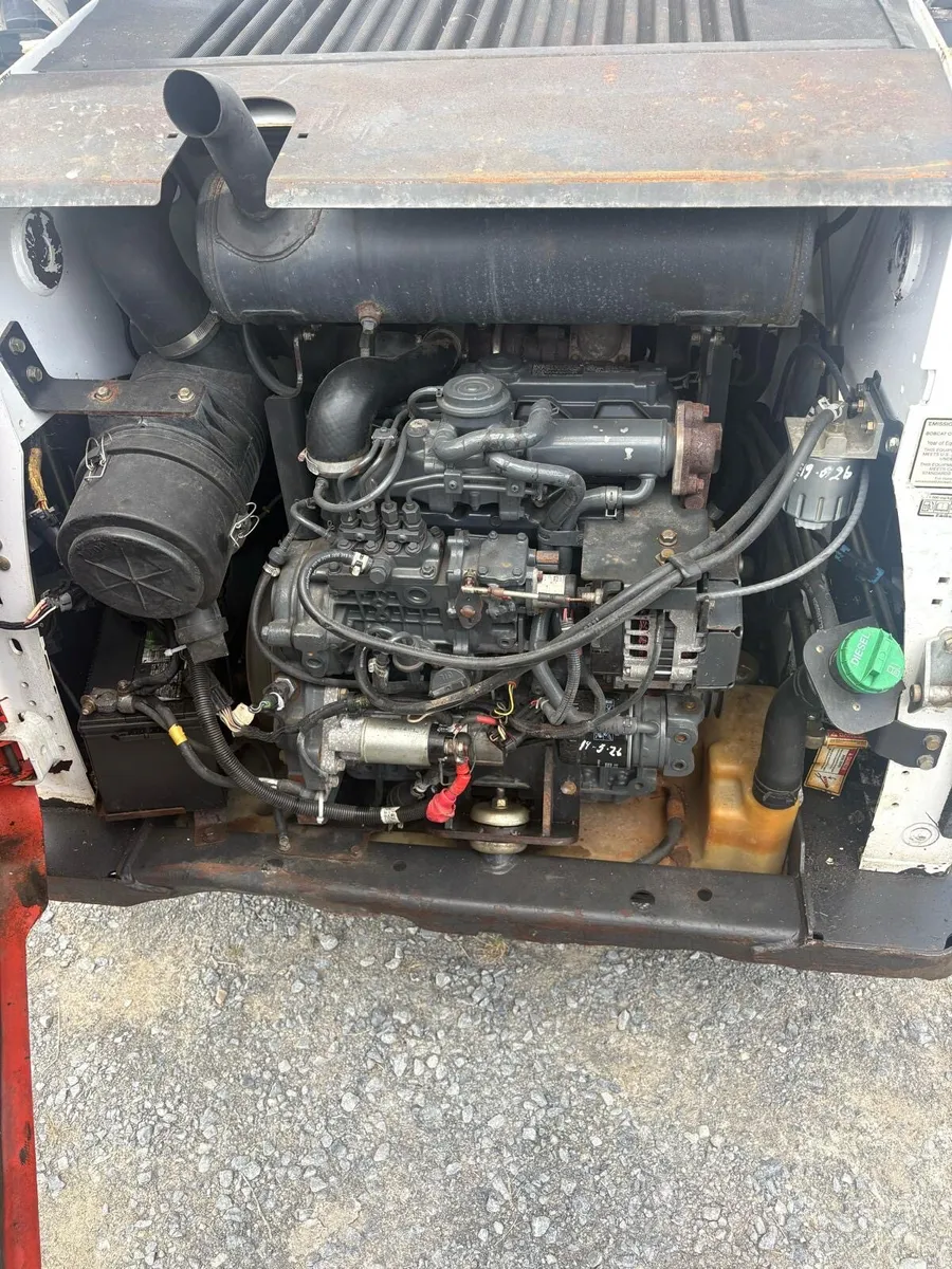 Bobcat S590 - Image 4