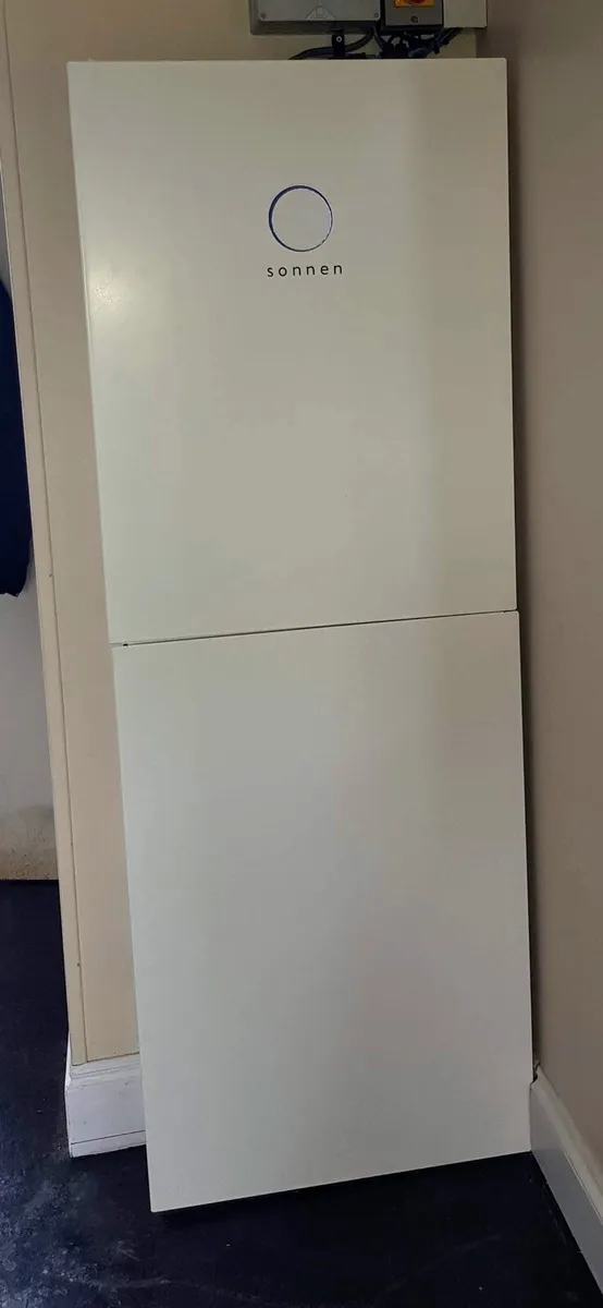 Sonnenbatterie eco 9.43