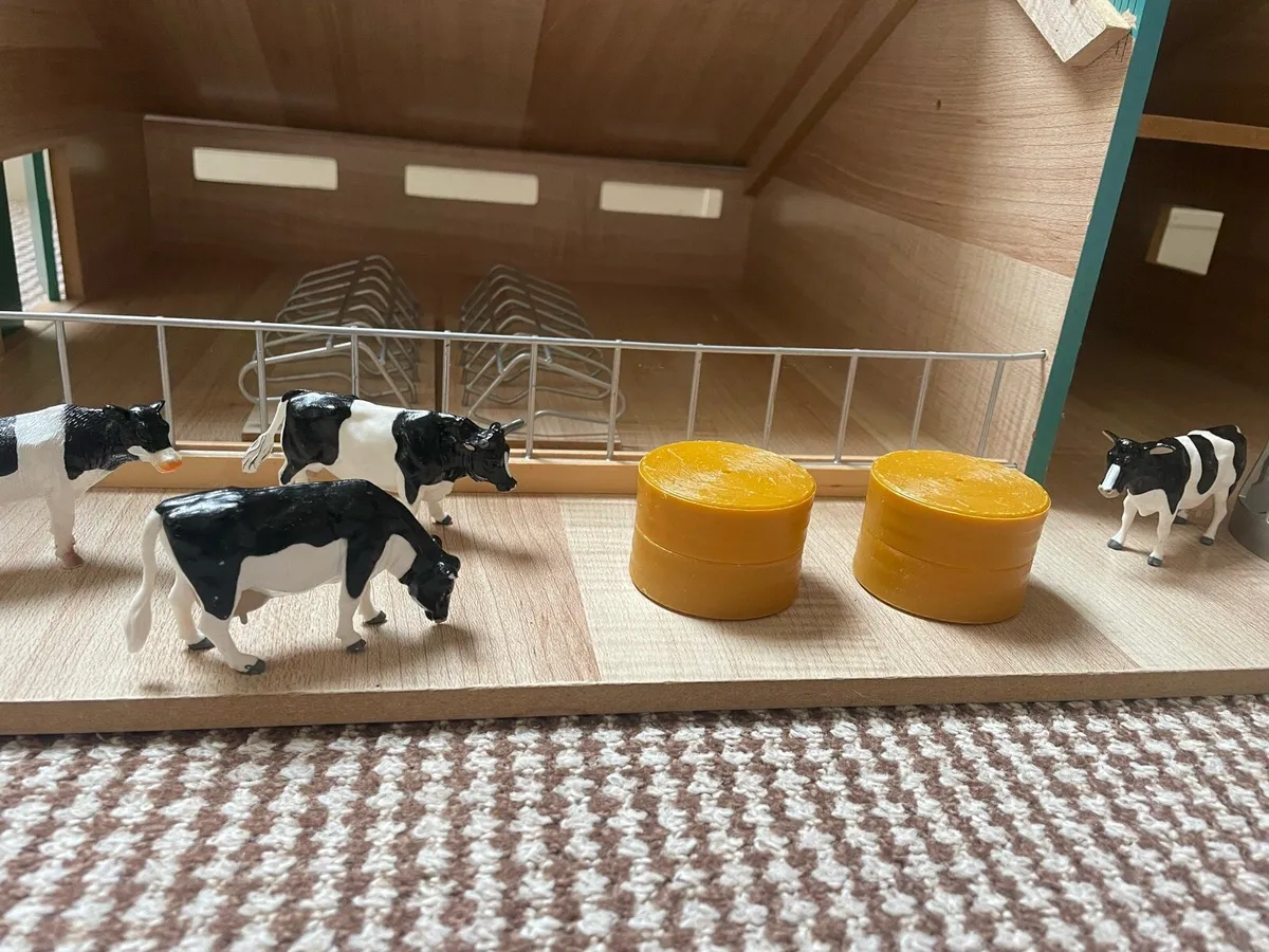 Wooden Farm Shed With Accessories - Image 2