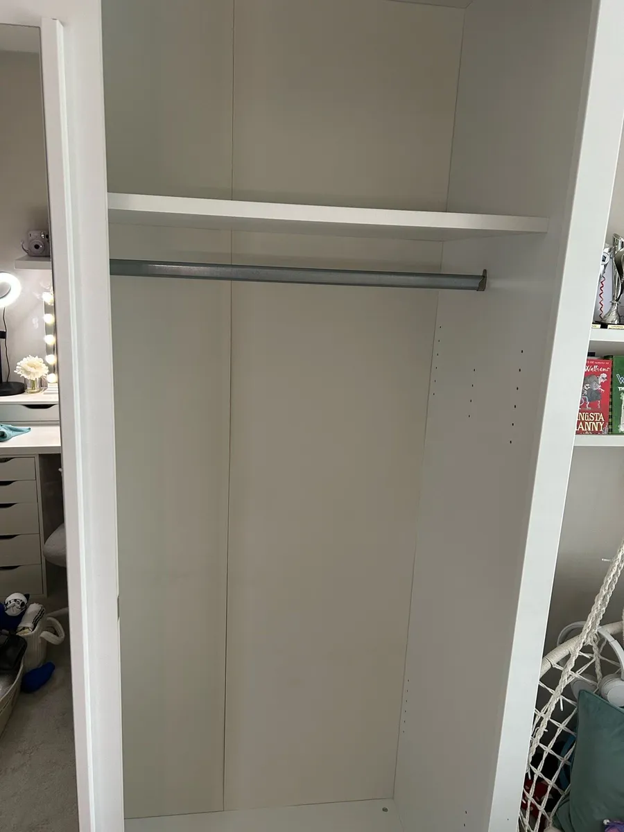 Sliding wardrobe - Image 3