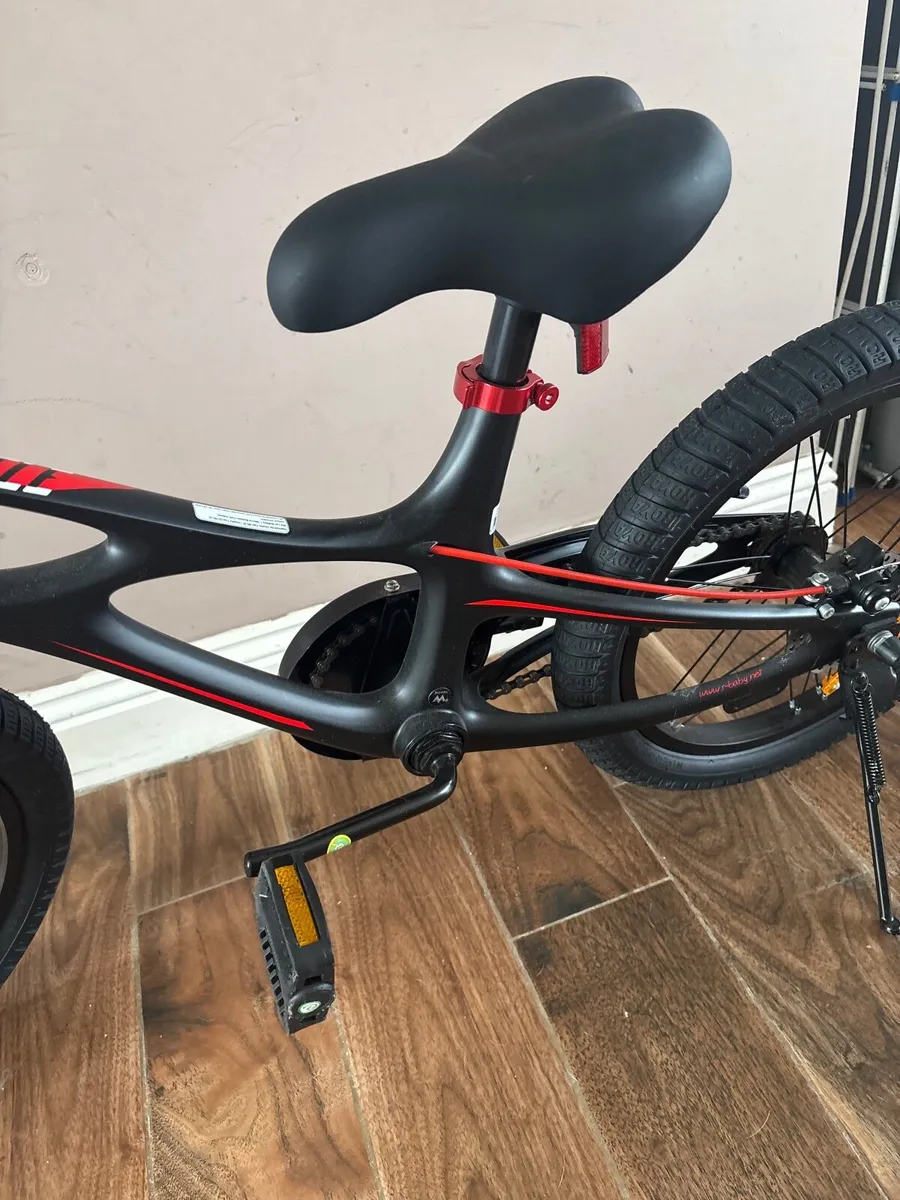 Kids 18 inch bike - Image 4