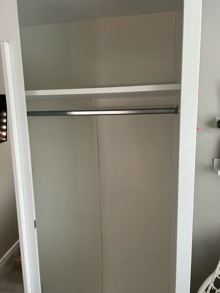 Sliding wardrobe - Image 2