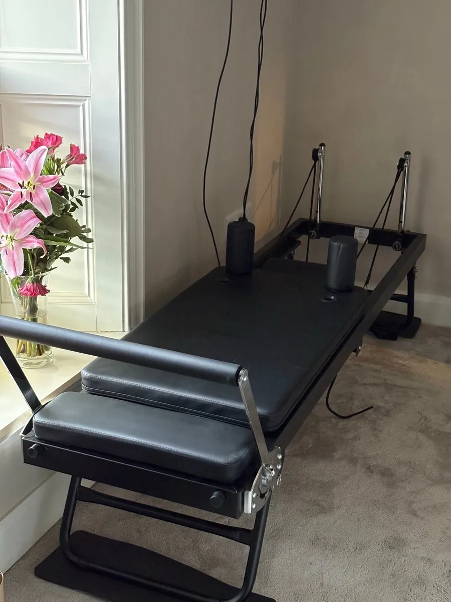 Reformer Pilates Machine - Image 1