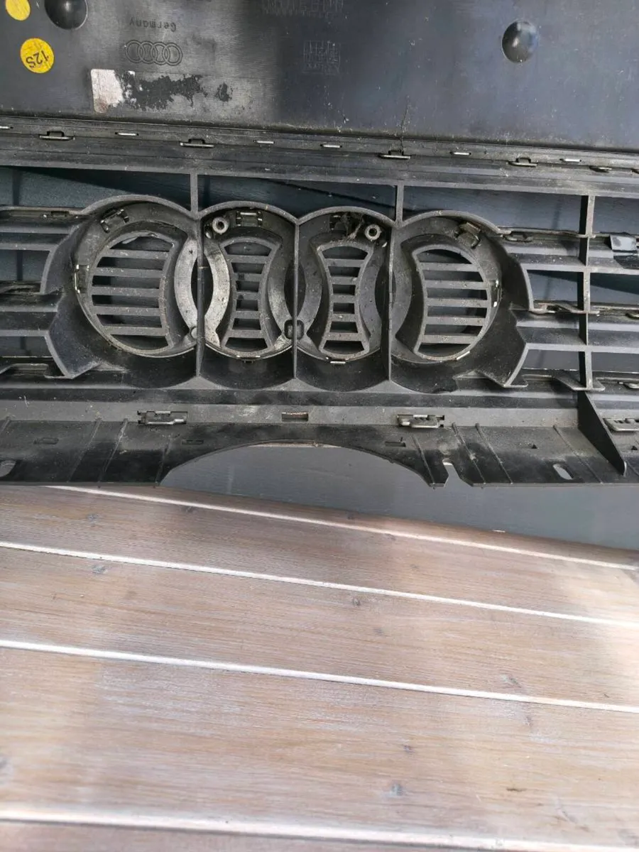 Grills Audi A4 - Image 4