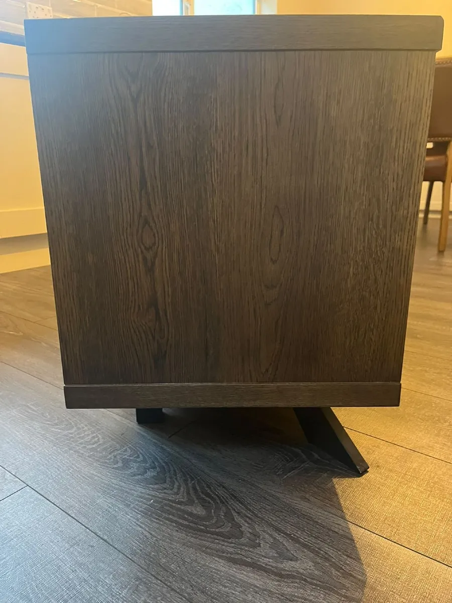 Tv unit. - Image 3
