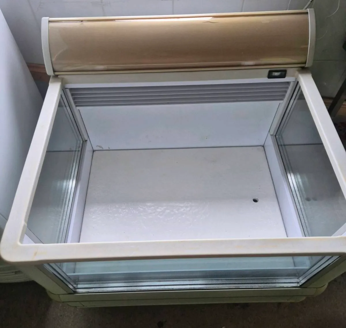 Open Top Display Freezer - Image 2