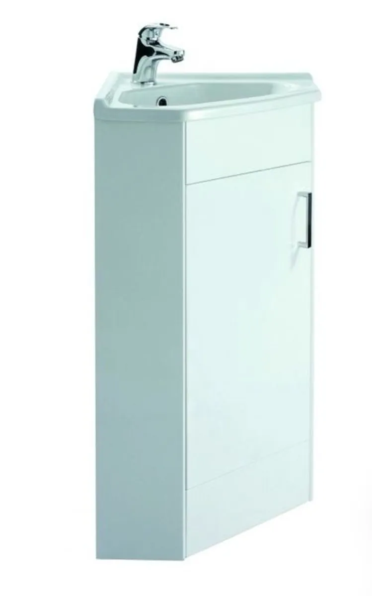 Torrian Corner Unit comes with Basin - Image 1
