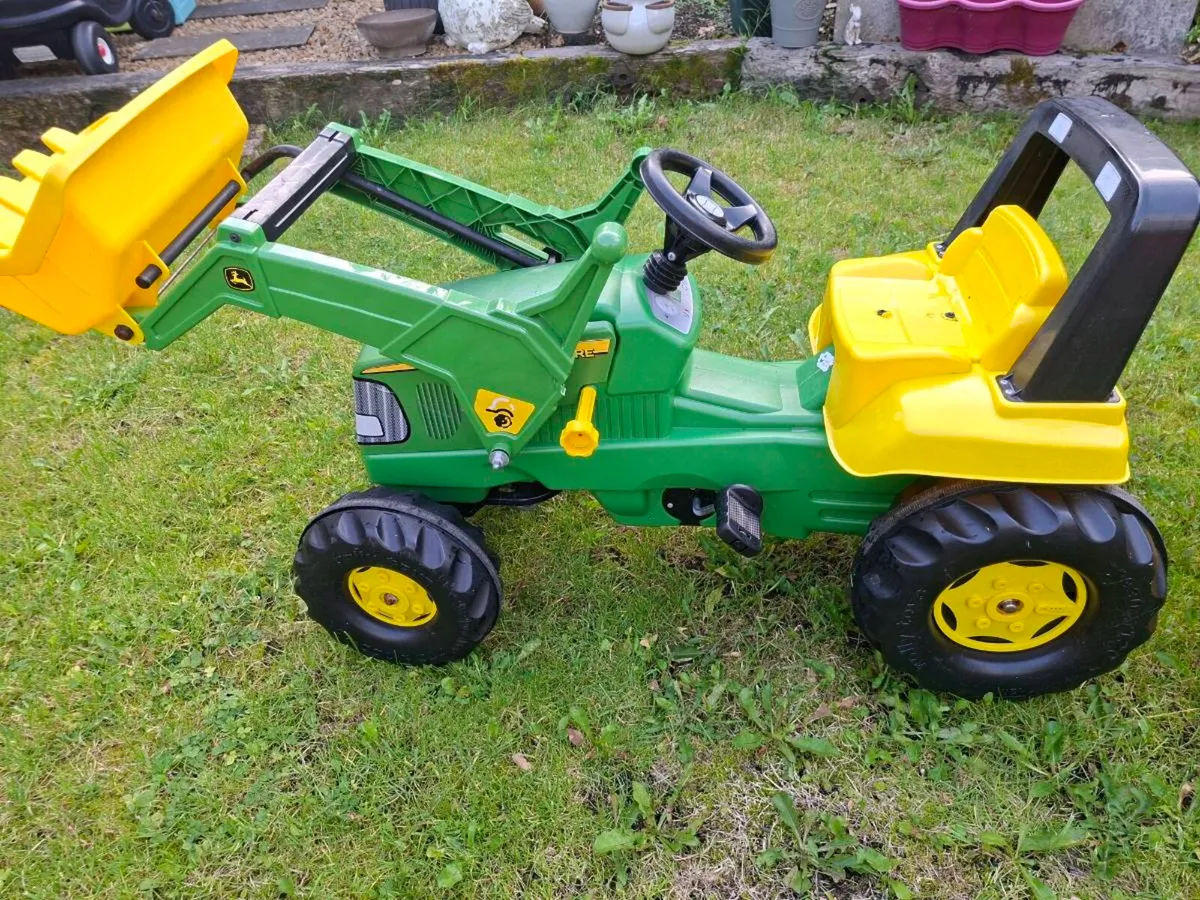 John Deer tractor and trailor - Image 2