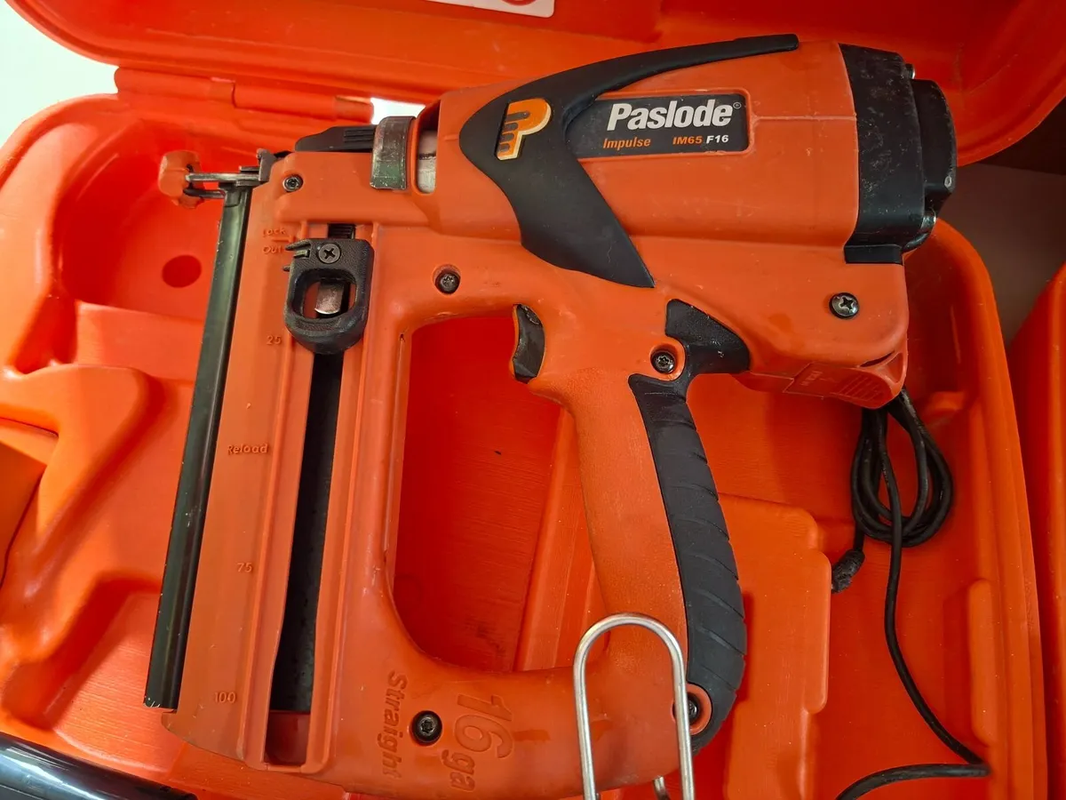 Paslode im350 & Paslode im65 F16 Nail Guns - Image 2