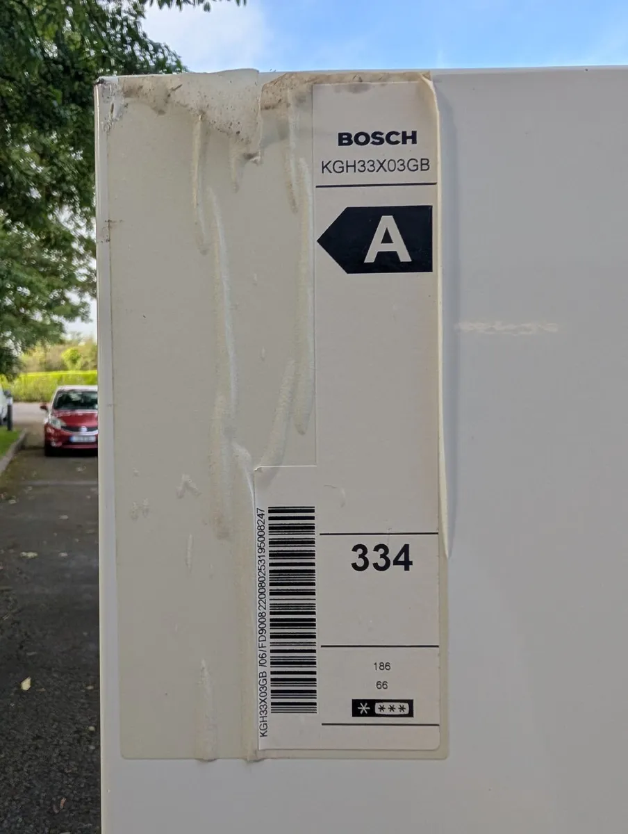 Bosch Fridge Freezer - works perfect - Image 2