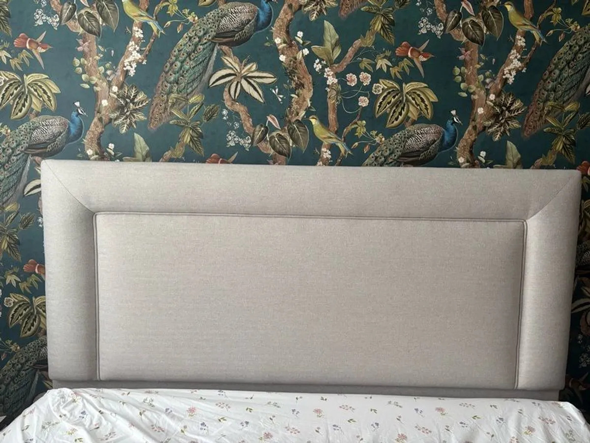 Double headboard - Image 1
