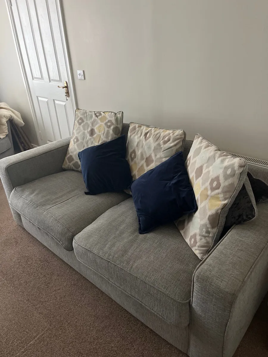 3 seater sofa - Image 2