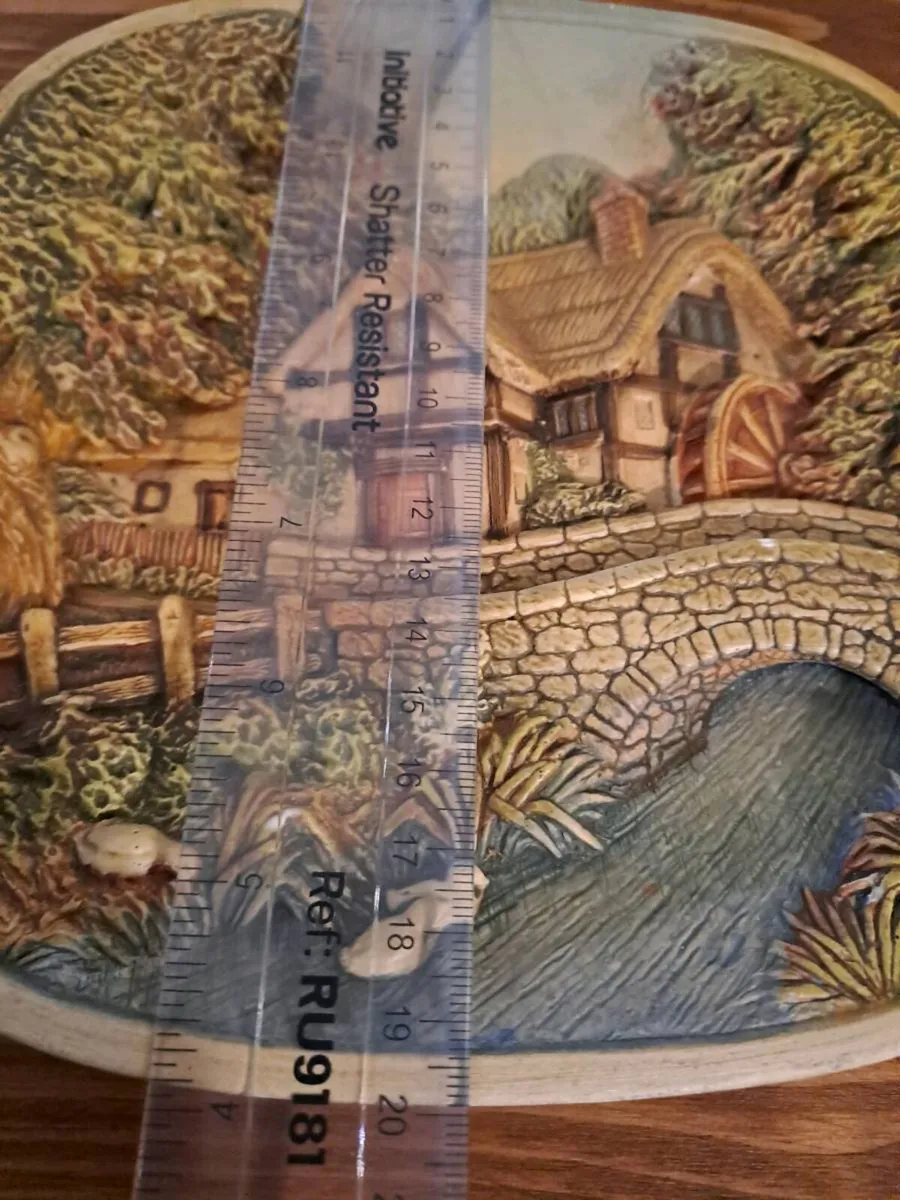 Vintage 3D wall plate Cottage by the River - Image 4