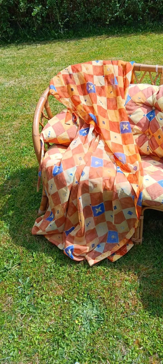 Wicker  2 seater sunroom sofa - Image 2