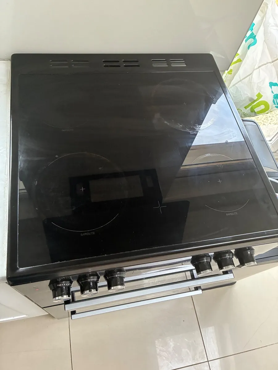 Beko Electric Oven and Hob - Image 2