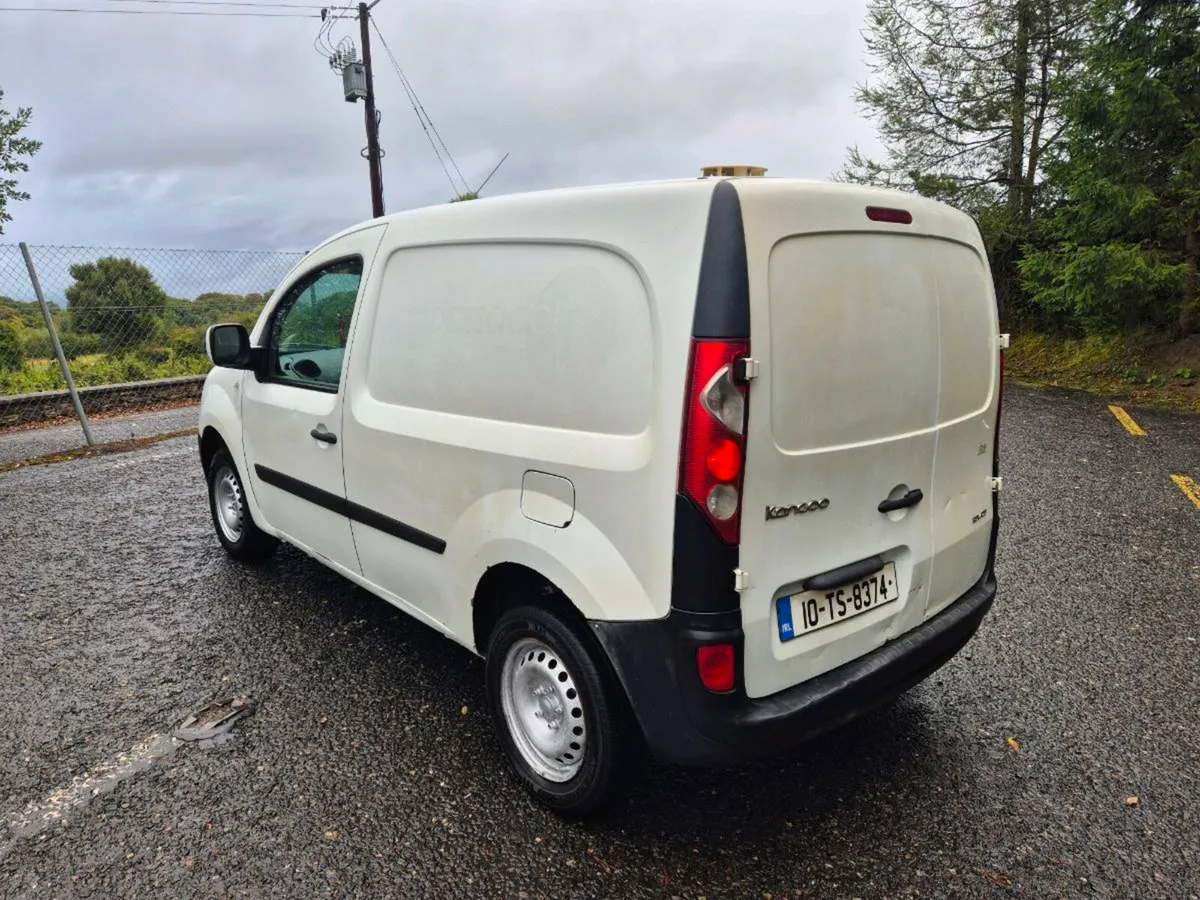 2010 Renault Kangoo Tax and DOE - Image 3