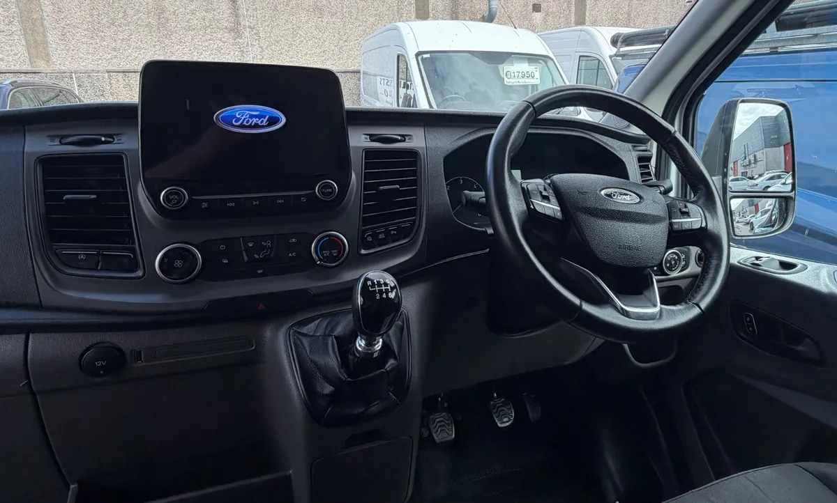 2021 Ford Transit Fridge Van 72,000km Trend - Image 3