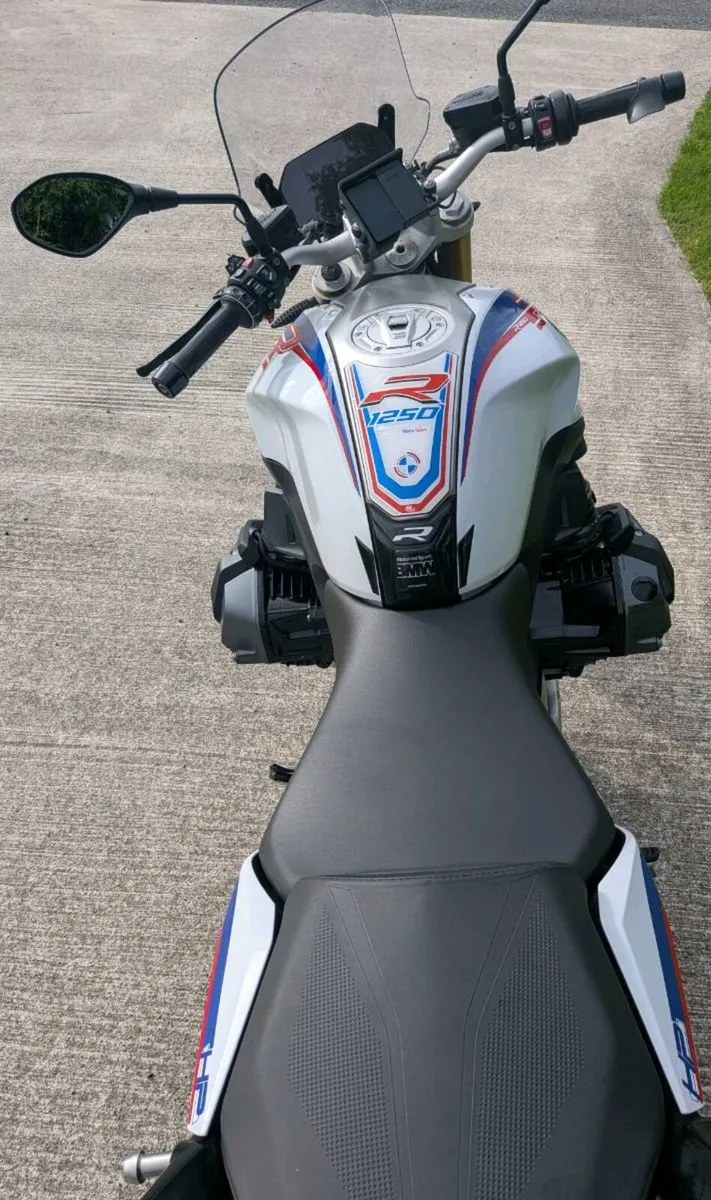 Bmw r1250r - Image 4