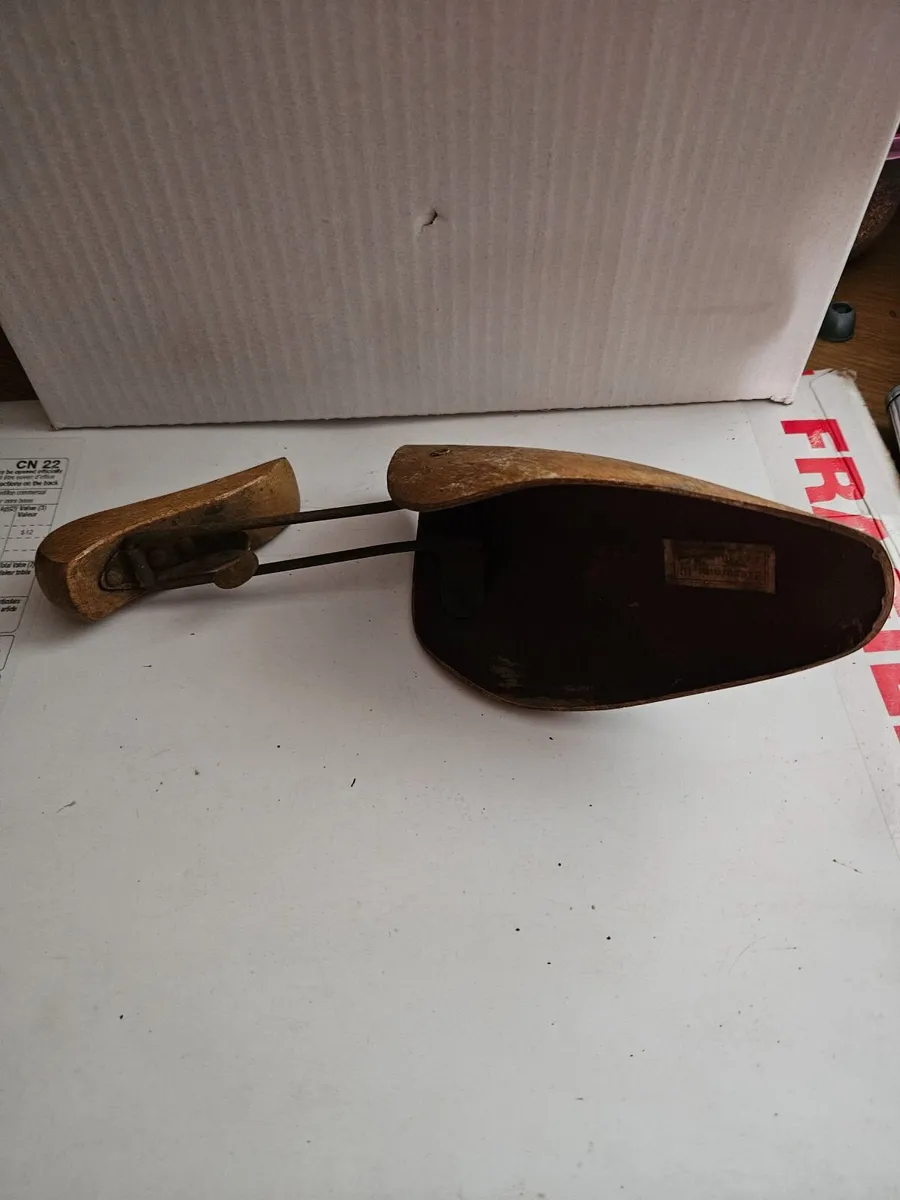 Vintage Shoe Horn - Image 4