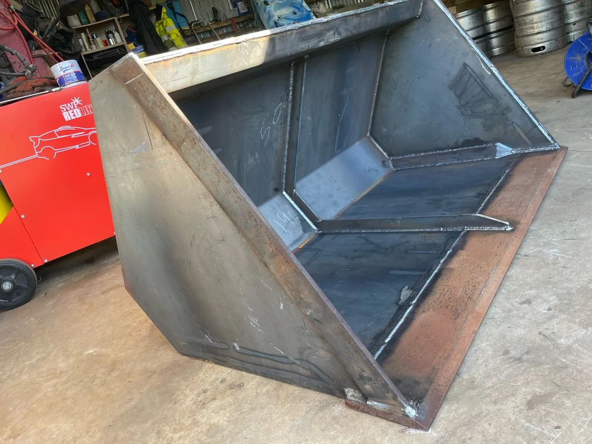 Loader buckets/attachments - Image 3