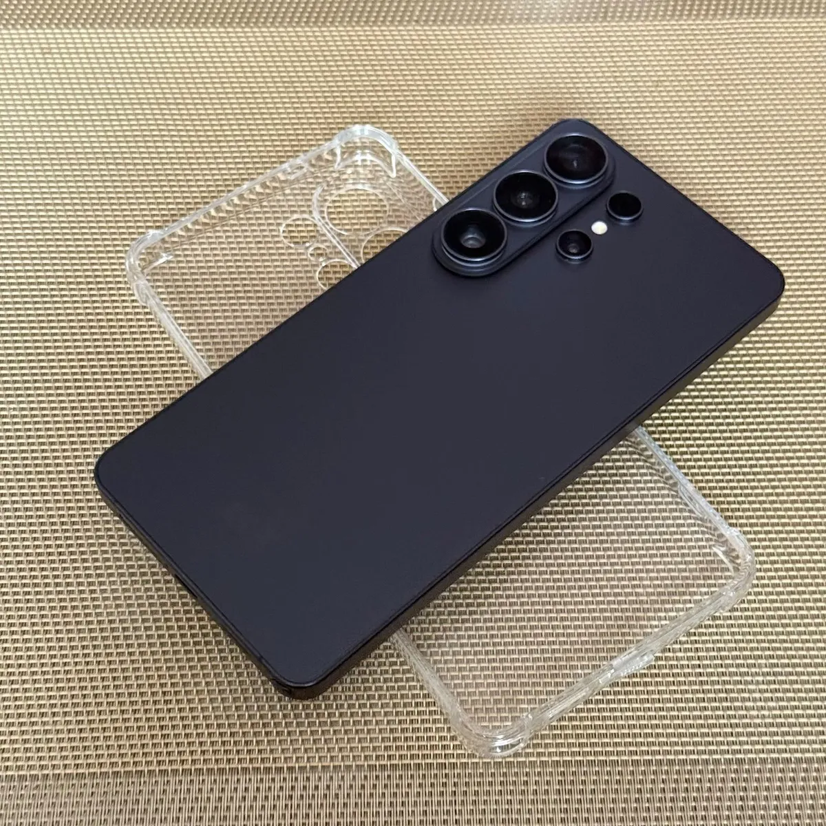 Samsung Galaxy S26 Ultra - Image 2