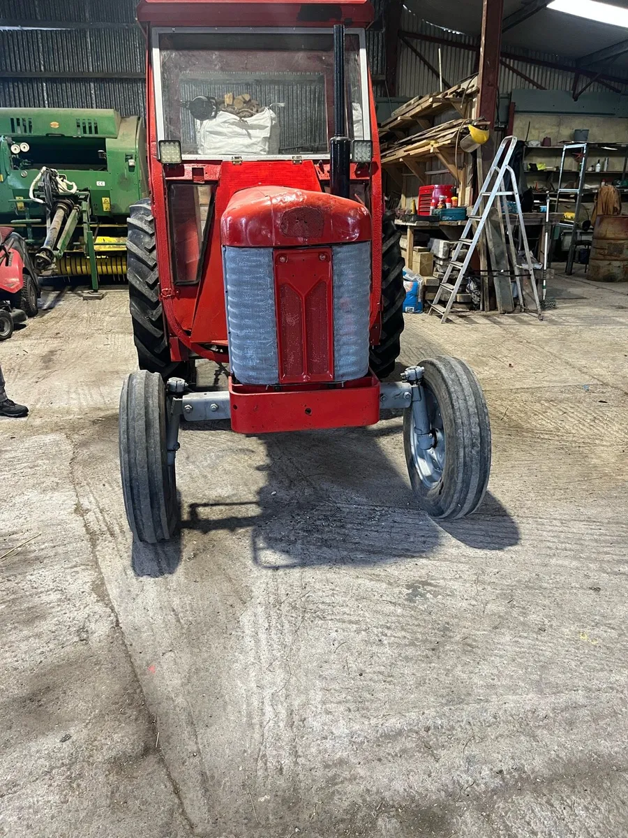 Massey Ferguson 65 m2 - Image 2